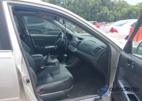 2006 Toyota Camry Se V6 from USA, damaged, VIN 4T1BA32K16U510697